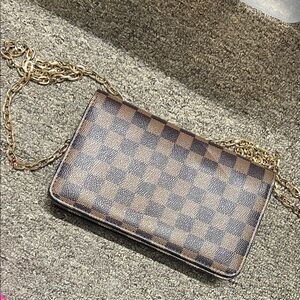Checkered Brown Chain Shoulder Bag